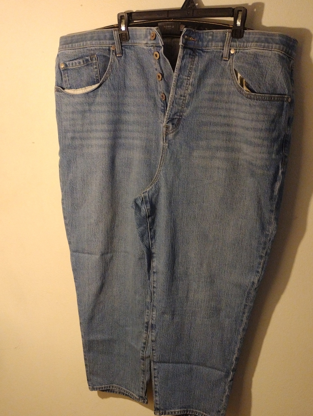 torrid Women's Medium Wash Blue Jeans with Button Fly. Size 24R